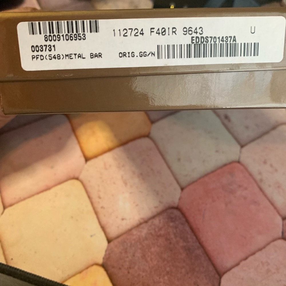 Authentic Gucci Wallet - Picture 11 of 13